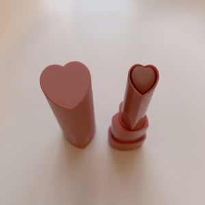 KAJA Air Heart Lipstick (01 Sweetheart)